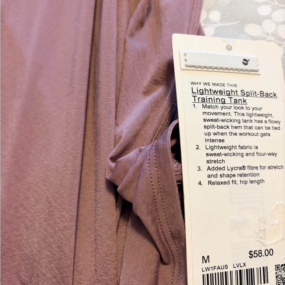 Lululemon split back training top NWT - image 2